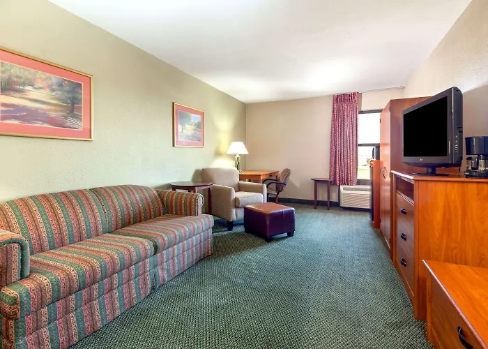 Baymont By Wyndham Amarillo East